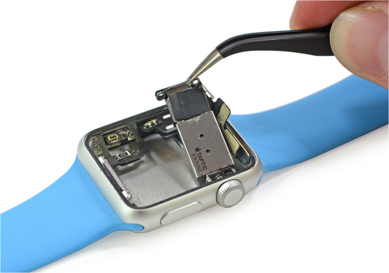 Illustration for article titled Así es el Apple Watch por dentro, destripado pieza a pieza